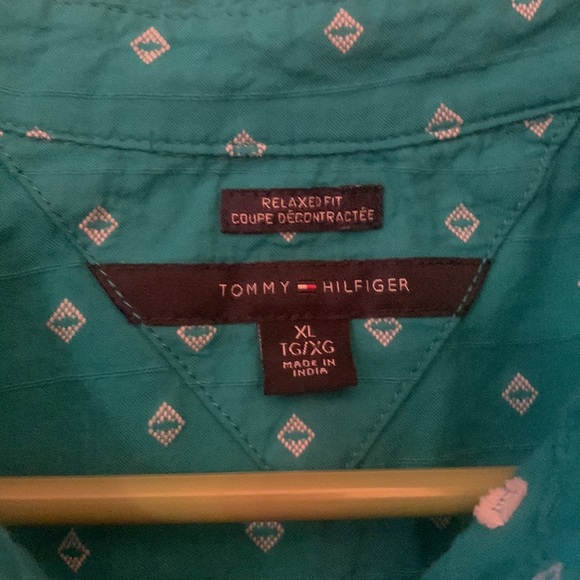Tommy Hilfiger  half button down  long sleeve top - Picture 2 of 4